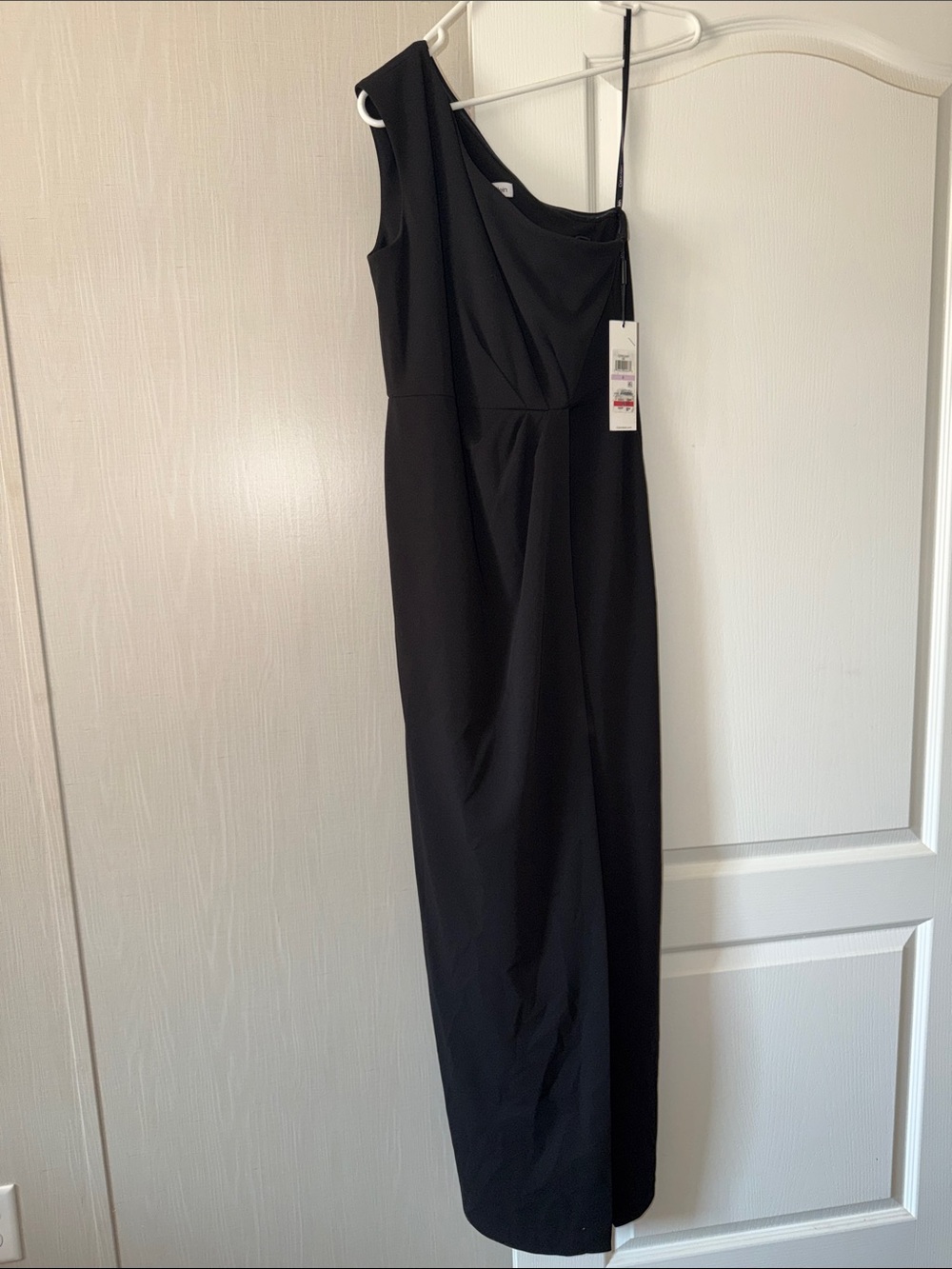 Calvin Klein One-Shoulder Black Evening Gown